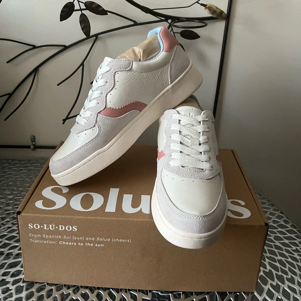 Soludos Roma Leather Lace Up Sneakers Size 8 White Pink Lt Blue New in Box